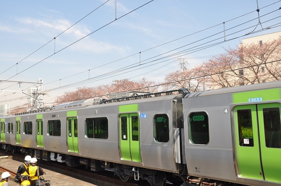 2015-03-29-1427588656-3766411-2015_3_29kishida8.jpg