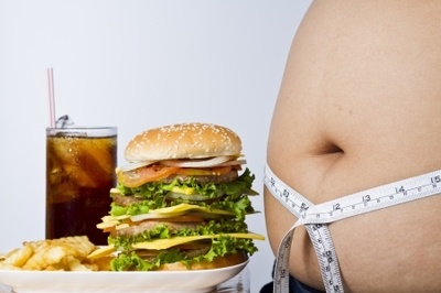 2015-04-02-1427935125-502643-ObsitMalbouffe123RF14319636.jpg