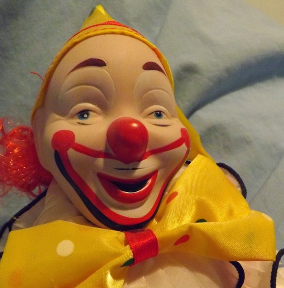 2015-04-03-1428092598-5740726-Clowncrop.jpg