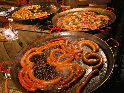 2015-04-07-1428425660-2843875-sausage.jpg