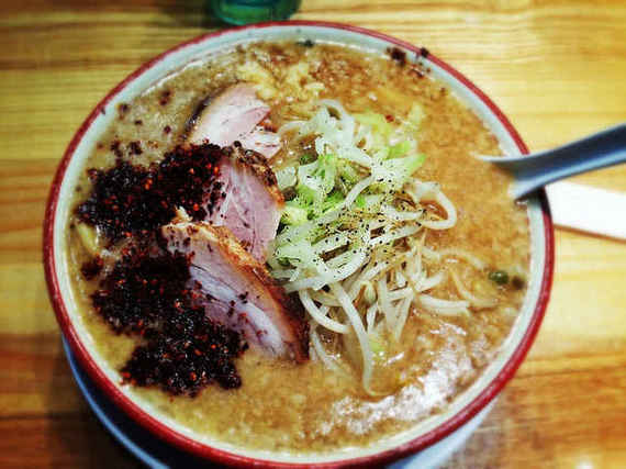 2015-04-09-1428597751-2362950-Ramen_14.jpeg