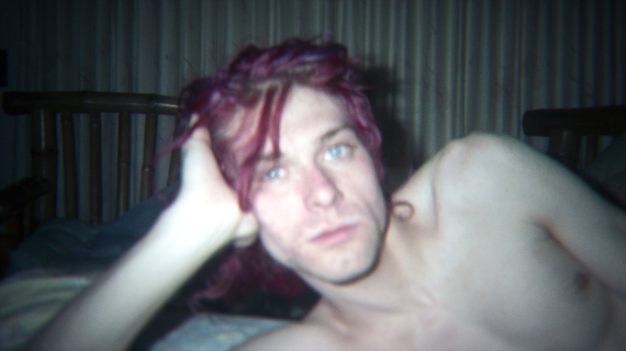 2015-04-20-1429566749-7419365-KURTCOBAIN_press_1.jpg