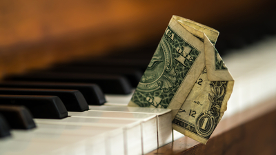 2015-04-21-1429608558-4456400-pianodollar.jpg