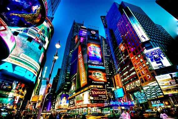 2015-04-30-1430405814-6007042-TimesSquareNight_FranciscoDiez.jpg