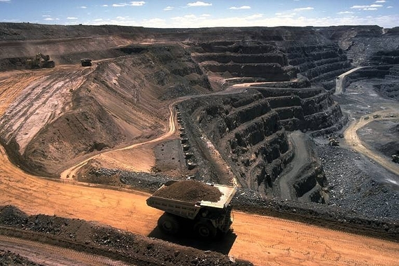 2015-05-06-1430937453-9514135-Strip_coal_mining.jpg