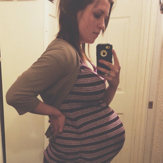 2015-05-06-1430937778-8885311-Pregnant.jpg