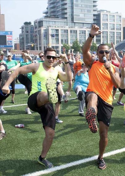 2015-05-07-1431034005-6251789-KickItUp_InActionBrentandMichaelRAISIN_thumb.jpg