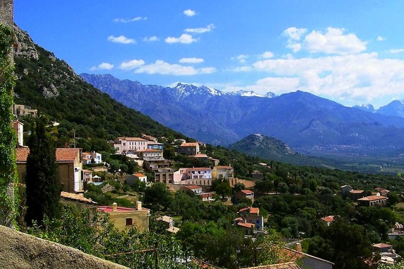 2015-05-13-1431549165-9793729-CorsicaBalagneLumiovillage.jpg