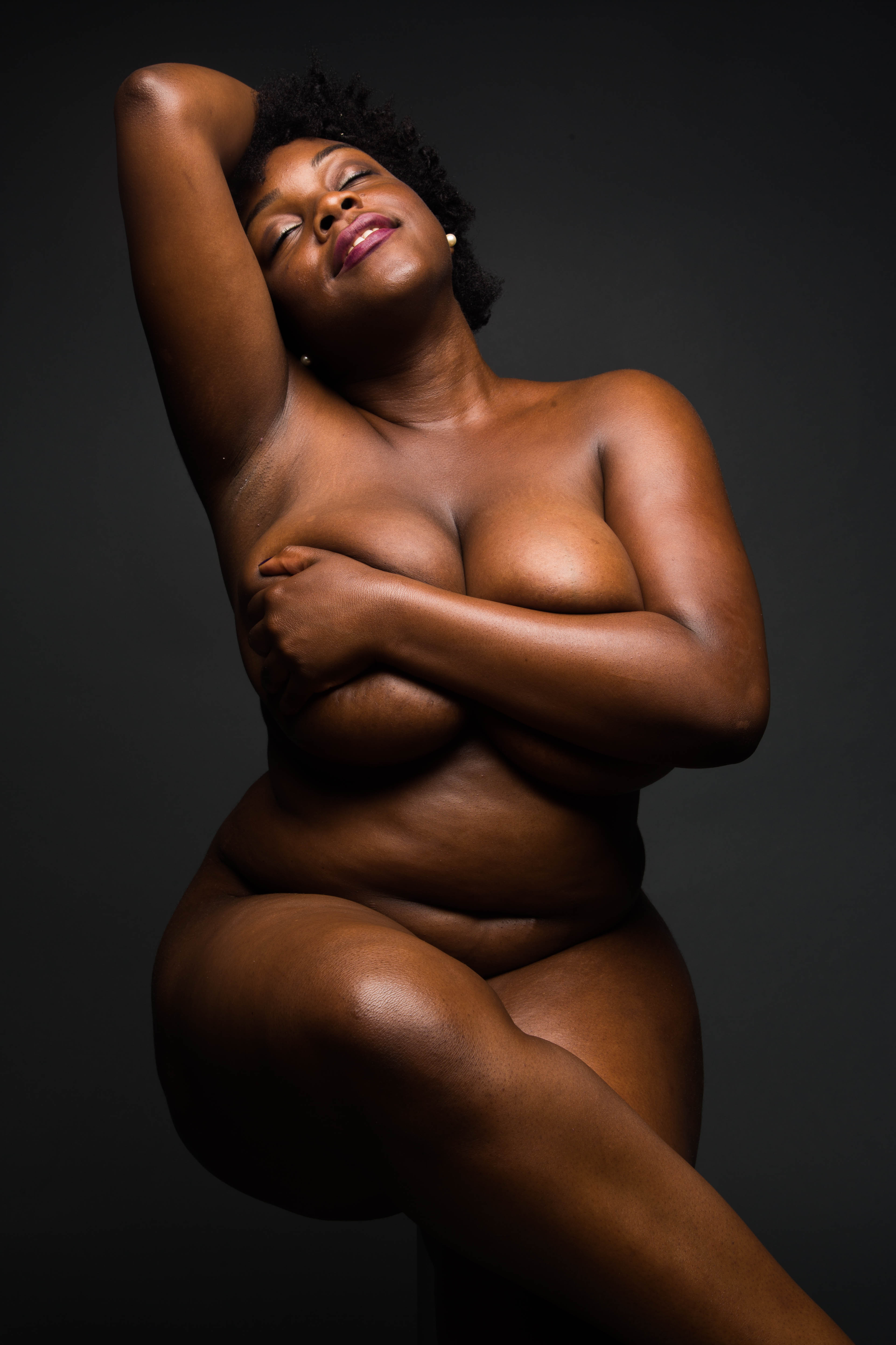 Ebony plus size girl nude