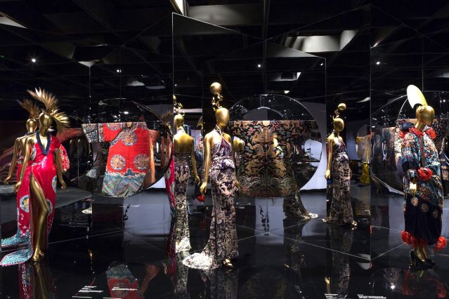 The Met's New Exhibit 'China: Through the Looking Glass' | HuffPost