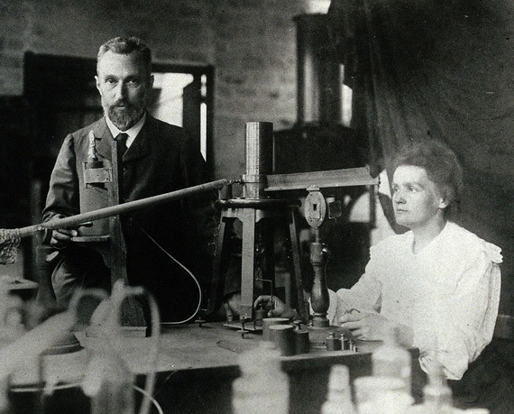 2015-05-19-1432054684-8692959-Pierre_and_Marie_Curie.jpg