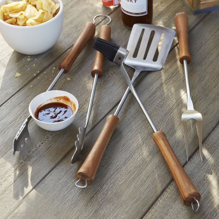 10 Must-Have Items for Your Memorial Day BBQ | HuffPost