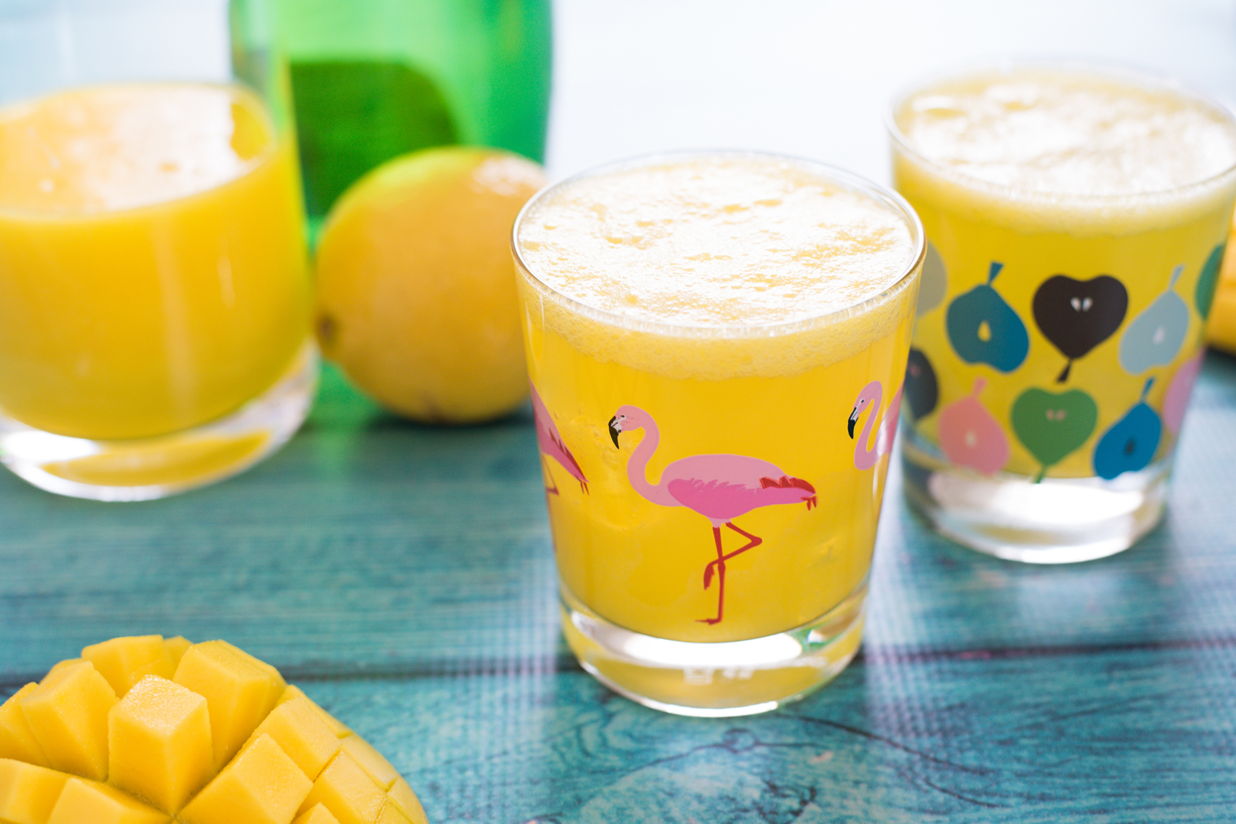 Sparkling <b>mango</b> lemonade. is a fun, fizzy beverage you&apos;ll want to drin...