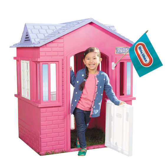 2015-06-15-1434383665-2890605-Little_Tikes_Cape_Cottage_Pink_Playhouse_1.jpg