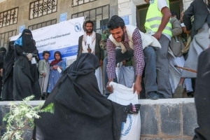 2015-06-18-1434638452-2632043-WFPCallsForPredictablePausesInFightingToDeliverFoodToYemenConflictZonesIMAGE.jpg