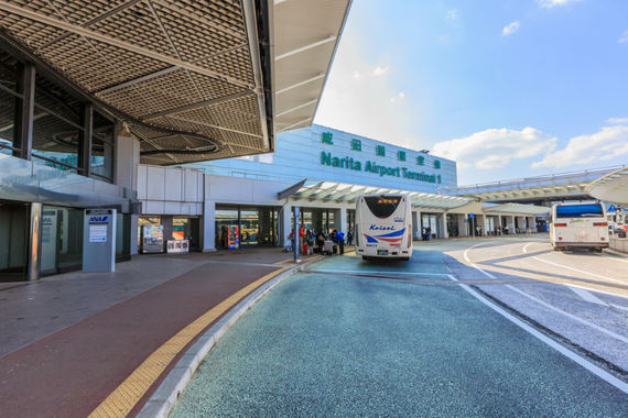 2015-06-22-1435003598-1431747-narita800.jpg