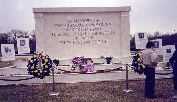 2015-06-24-1435161472-2123481-ProChoiceRallyMemorial111289.jpg