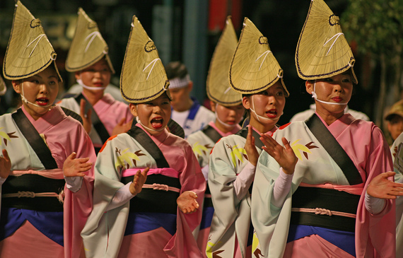 2015-07-21-1437472908-1340718-awaodori1.jpg