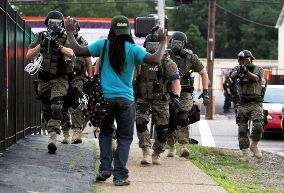 2015-07-30-1438241892-3077024-police_shooting_missouri62.jpg