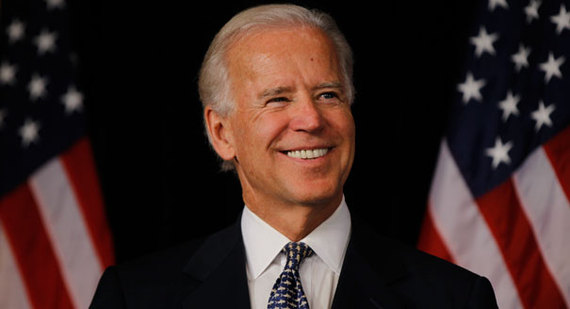 2015-08-02-1438496142-8138049-121002_biden_sexyback_605_ap1.jpg