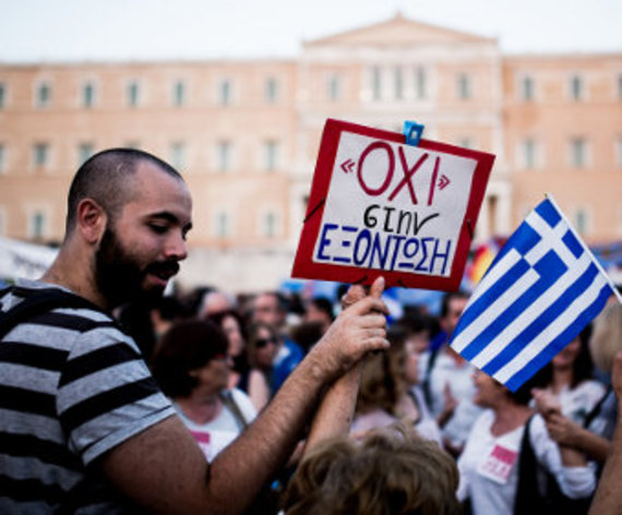 2015-08-10-1439213345-413093-OXI_signgreecereferendumdemojune2015.jpg