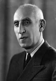 2015-08-18-1439871712-9339376-mossadegh.jpg