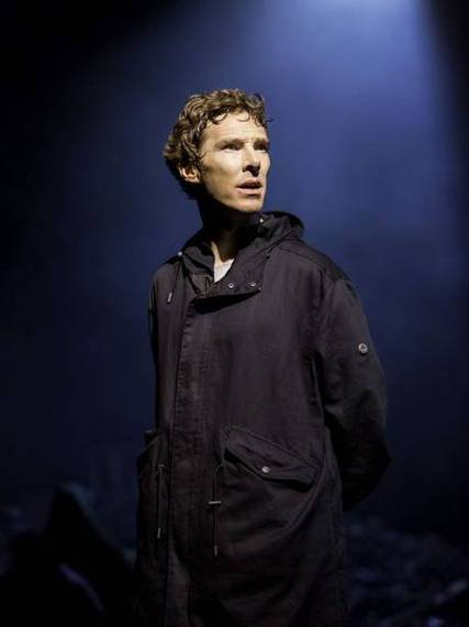 2015-08-20-1440089351-9224303-CumberbatchHamlet3.jpg