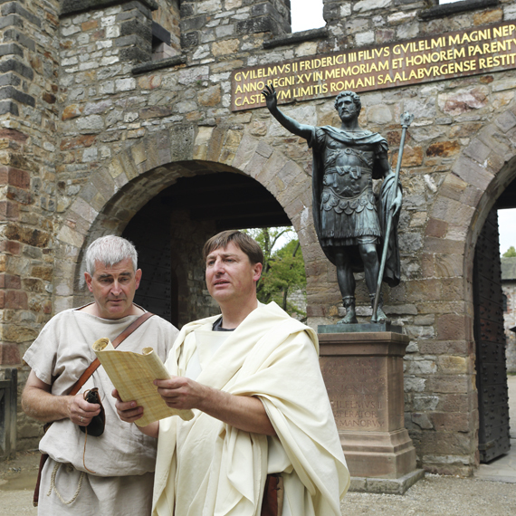 2015-08-24-1440448483-7762337-SF_Saalburg_006.jpg