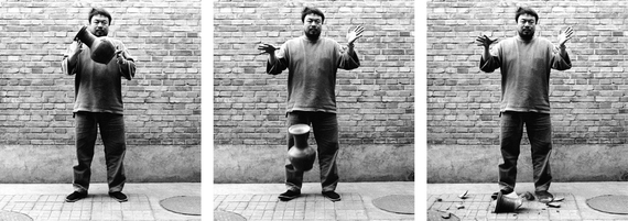 2015-09-02-1441201088-2490339-LASHP3AiWeiwei.jpg