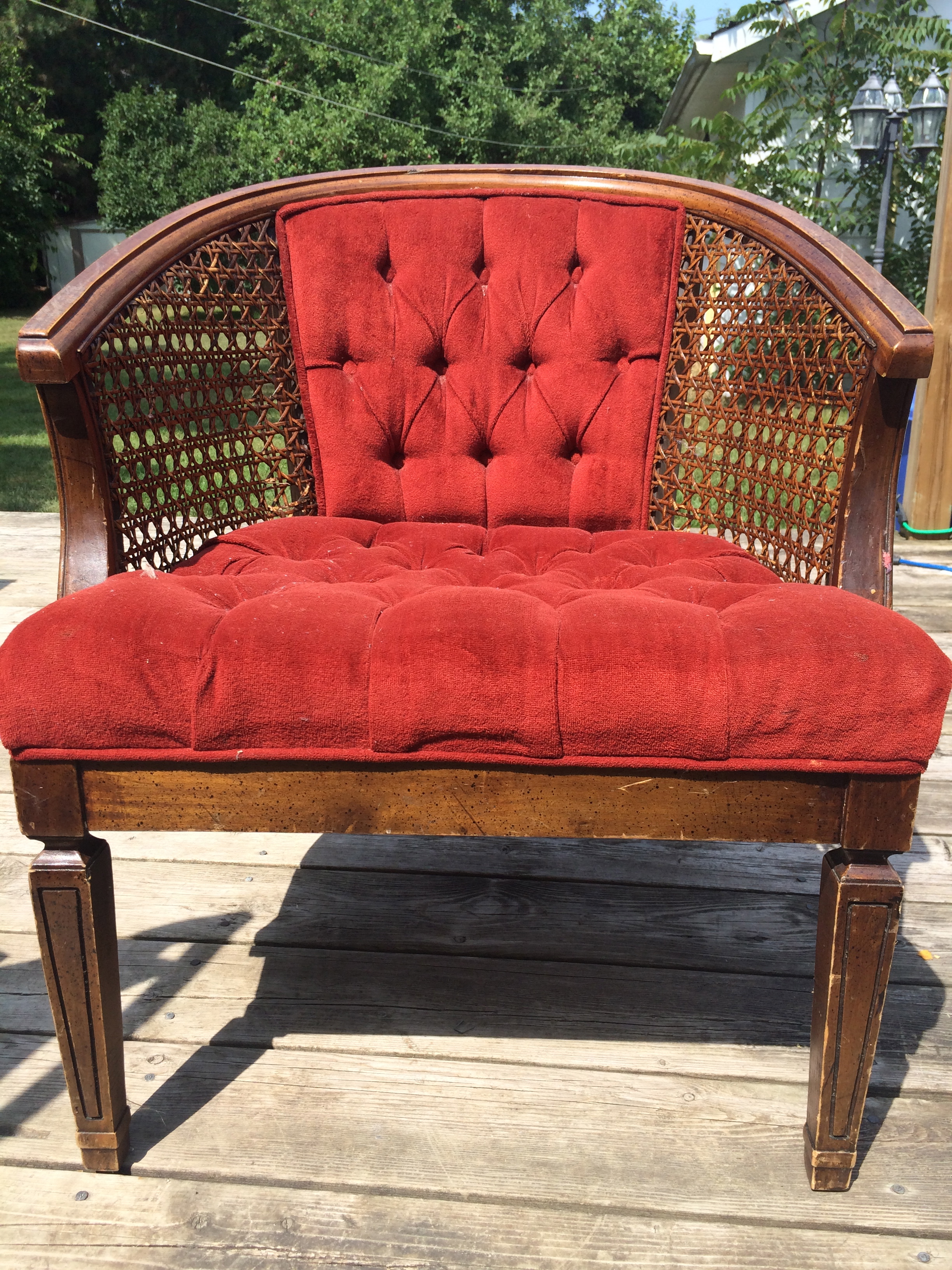 How to Easily Reupholster a Chair HuffPost Canada