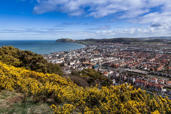 2015-09-11-1441987724-5128780-LlandudnoWalesshutterstock_147351596.jpg