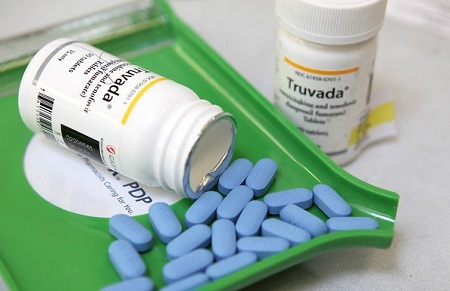 2015-09-14-1442256172-9091431-Truvada.jpg