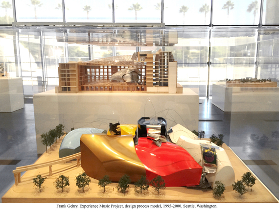 2015-09-15-1442358323-4194327-HP_4_Gehry_Model_Single_Banner.jpg