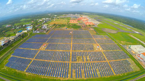 2015-09-16-1442379985-5875257-solarfieldairport.jpg
