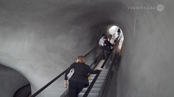 2015-09-21-1442863545-1347047-thebroad0916152.jpg