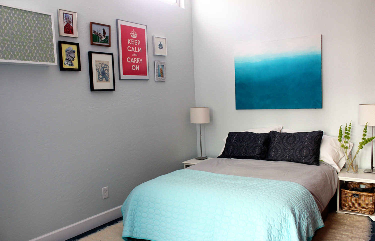 5 Ways To Make Your Small Bedroom Feel Bigger  HuffPost Life