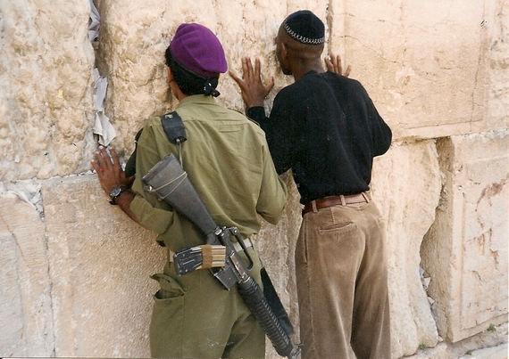 2015-09-25-1443173033-2732342-Jerusalem1995PrayingwithIDFsoldierfromGivatiBrigadesatWailingWallWesternWallKotel1.jpg