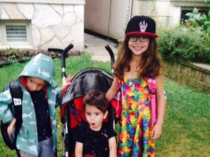 2015-10-01-1443708826-6483384-HeidiKids.jpg