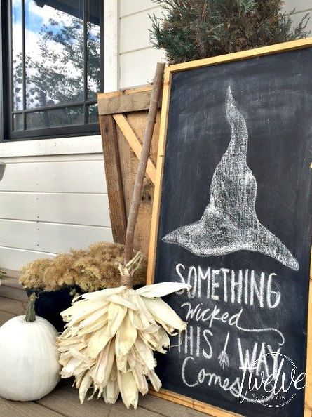 39 Halloween Decorations Made from Things Laying Around Your House ...