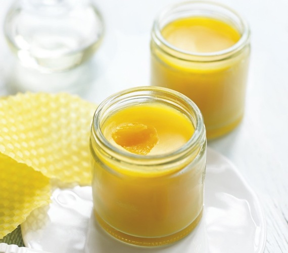 2015-10-13-1444761191-6348847-diy_moisturizers_beauty_balm.jpg