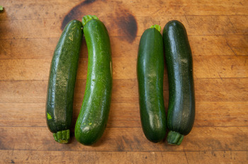 2015-10-15-1444930421-5659668-zucchini_IDP4132.jpg