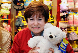 2015-10-27-1445944073-6117456-buildabear.jpg