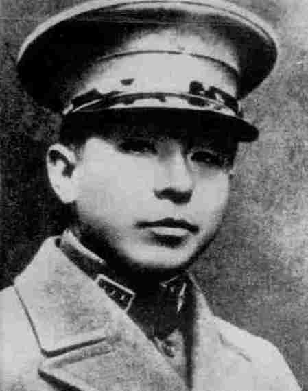 2015-11-06-1446777357-7513571-Zhang_Xueliang.jpg