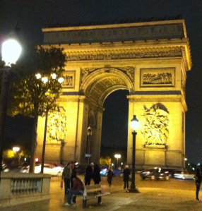 2015-11-10-1447187428-3390344-paris3.jpg