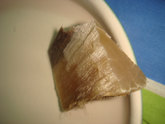 2015-11-11-1447211386-4298438-Rhinoceros_horn.jpg