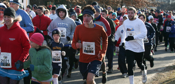 2015-11-13-1447430639-5448809-runners1.png