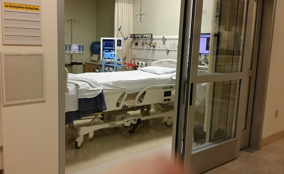 2015-11-15-1447580335-1051867-HospitalRoom.jpg