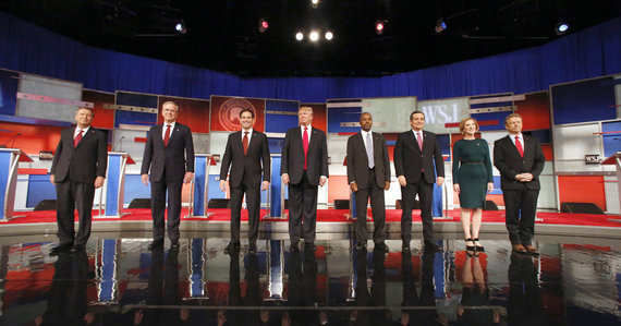 2015-11-17-1447739685-9516489-Debate20152.jpg