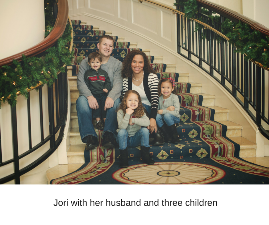 Jori-with-her-husband-and-three-children