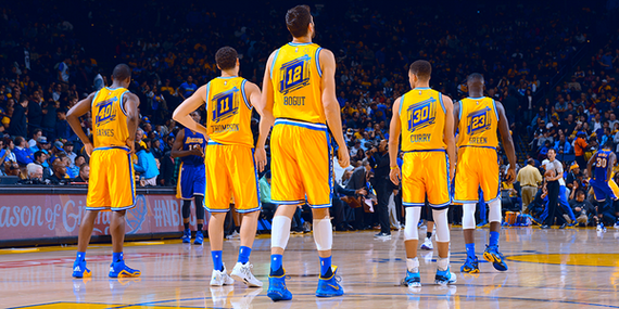 2015-11-25-1448441820-9604539-Warriors.png